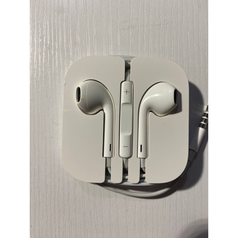Genuine Apple EarPods 3.5mm Headset Wired Earbuds with Remote & Mic + Case